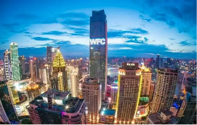 精彩案例丨旺龍跨品牌智能群控方案落地78層重慶環球金融中心，“智能電梯”撬動“大效益”！